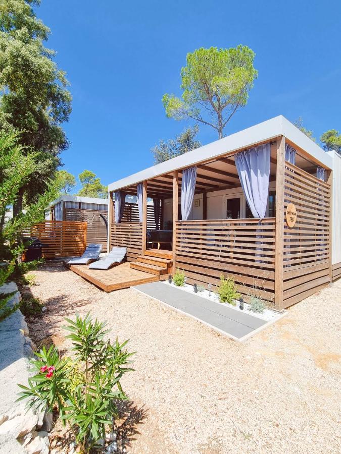 Campsite Sweet - Complet *